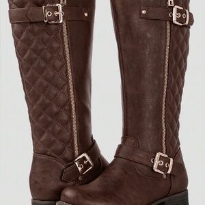 NWOT Elegant Brown Quilted Knee-High Boots